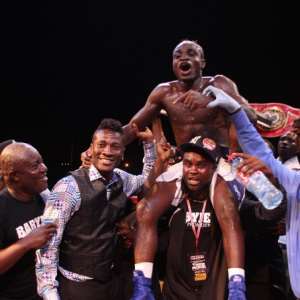 Tagoe stops Momba on Boxing day
