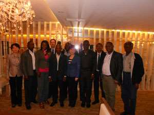 Ms Wang and Ghanaian journalists after the interaction in Beijing