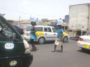 Some recalcitrant traders still selling last Friday at the Mallam traffic light