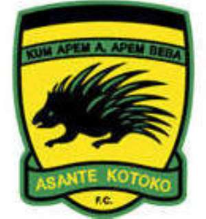 Video: Kotoko Players, Officials And Supporters Mourn Accident Victim
