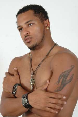 EXCLUSIVE: GHANAIAN ACTOR VAN VICKER COLLAPSES ON SET