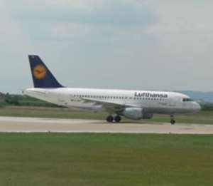 Lufthansa awarded 5-Star rating for its First Class product