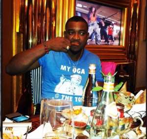 Check out Chidi Mokemes photos from 2faces wedding + his experience with seafood