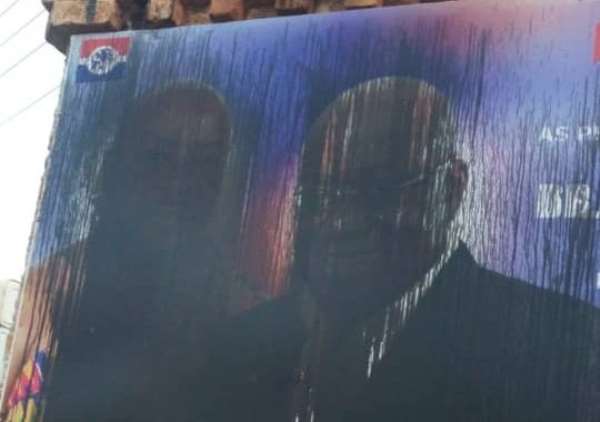 Upper Denkyira East: NPP Supporters Vex, Accuses NDC Of Pulling Down Party Posters