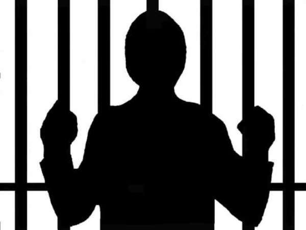 Unemployed Defiles Minor