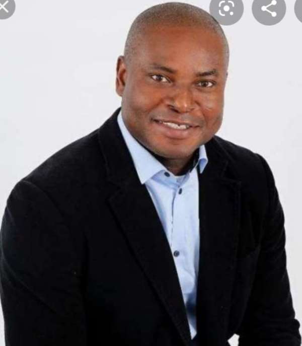 Danquah Institute Boss Run Away From Mahama