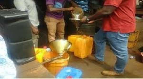 Keta MCE Fights Vodza Landing Beach Committee Over 'Illegal Pricing' Of Premix Fuel