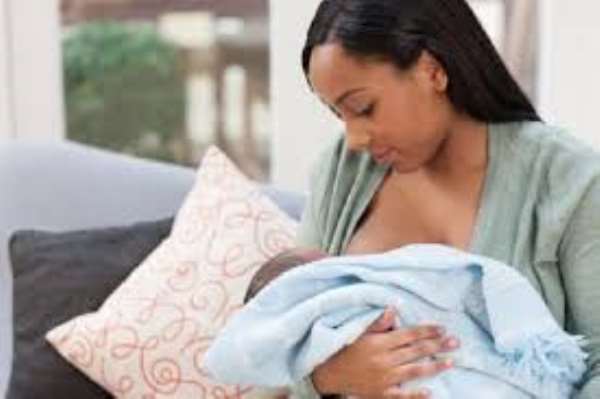 Maternal diet during lactation shapes the functional abilities of milk bacteria
