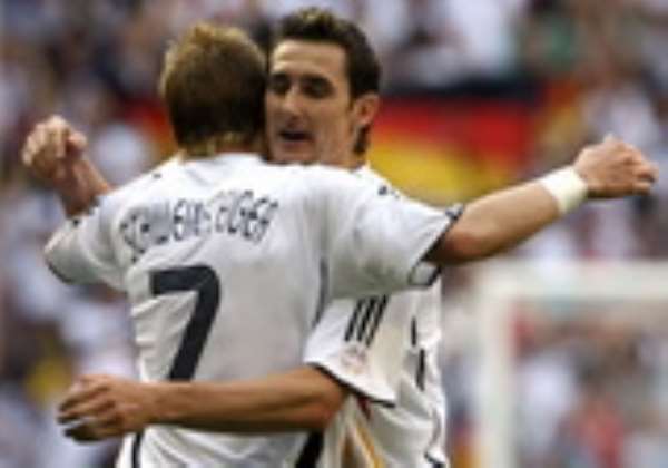 GERMANY 4-2 COSTA RICA