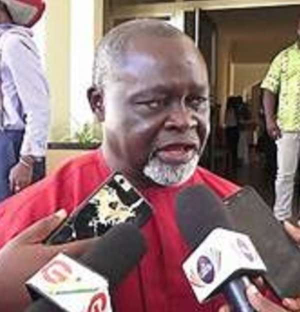 'I’m Sorry, Be Humble And Learn' - Azumah Raps Boxing Coaches