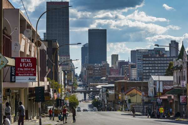 Johannesburg is the most preferred destination for jobseekers from other provinces, followed by Cape Town. - Source: Waldo Swiegers/Bloomberg via Getty Images