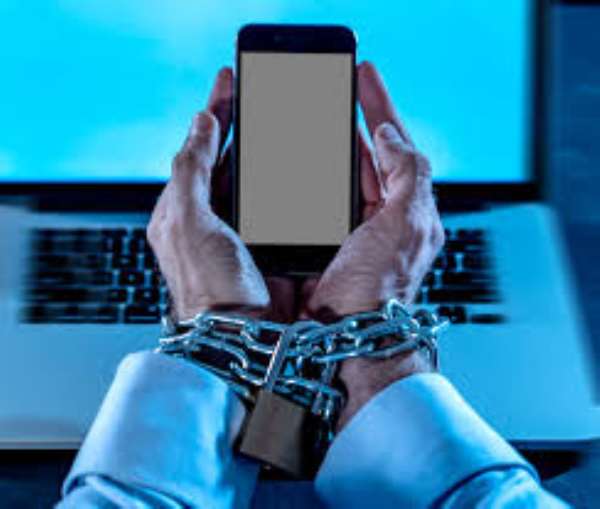 Social Network Users Risk Becoming More And More Addicted To Social Media Platforms Even As They Experience Stress From Their Use