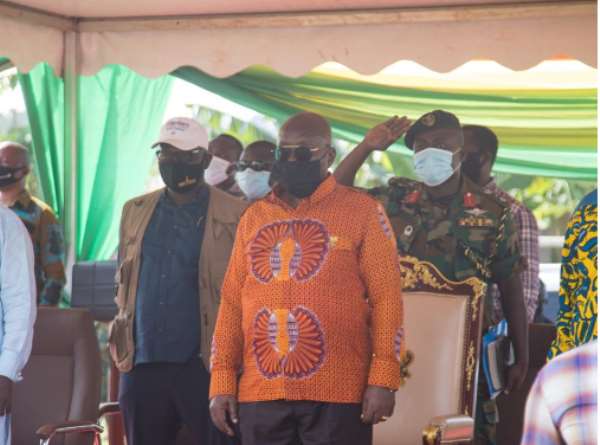 Akufo-Addo warns non-performing road contractors