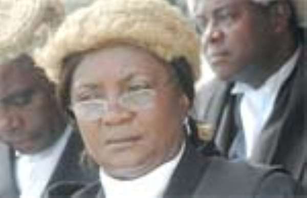 25 Judges Sworn In