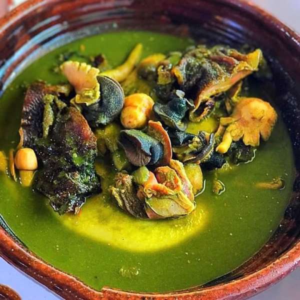 Preparing One Of Ghana’s Favorite Soup, Ebunu Ebunu