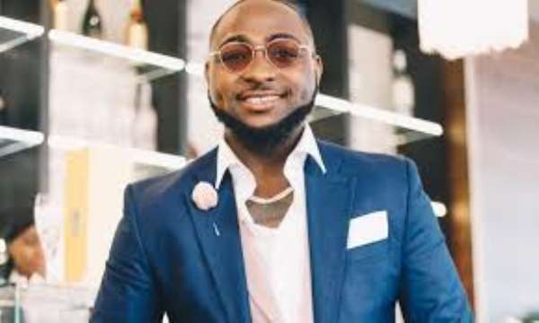 Davido Escapes Plane Crash