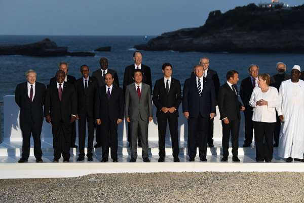 In happier and less challenging times: world leaders and guests pose for a picture on the second day of the annual G7 summit in Biarritz, France, August 2019. - Source: Photo by Andrew Parsons - Pool/Getty Images
