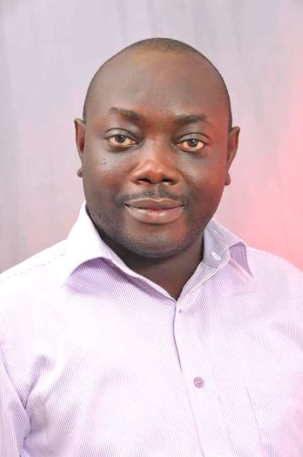 Dr Nana Owusu Ensaw