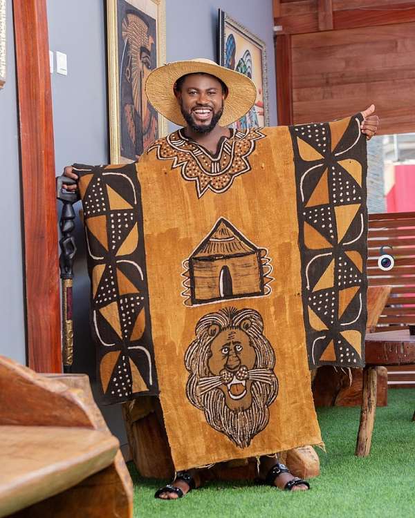Abeiku Santana: The Stylish Entertainer