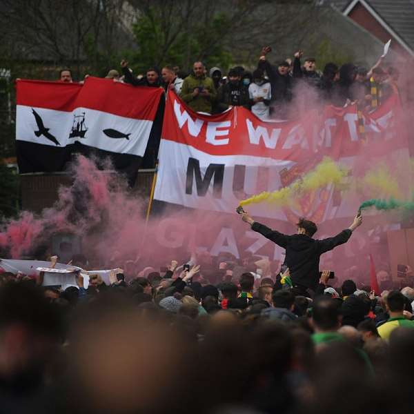 Man Utd could face points deduction after forced postponement of Liverpool clash