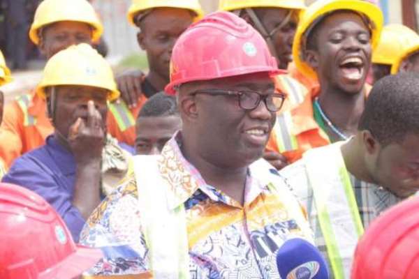 Engineer Reveals Encroachers Threaten Railway Projects