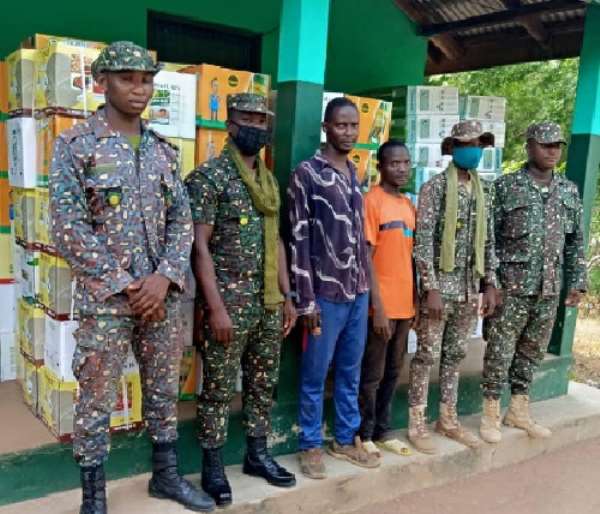 Immigration Intercepts Smuggled Agric Items At Saboba