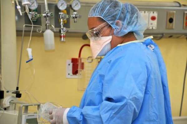 Minority Health Workers Are Pushed To COVID-19 Deaths Abroad
