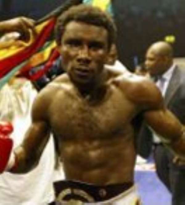 Duran Retains Title