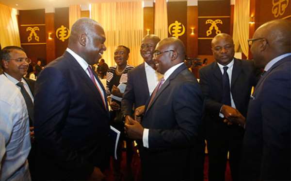 Vice-President Dr Bawumia interacting with Dr. Eugene Owusu (left),