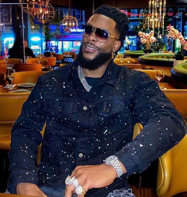 Introducing Willie Xo: The UK Afrobeats Singer With A Heart For Giving Back
