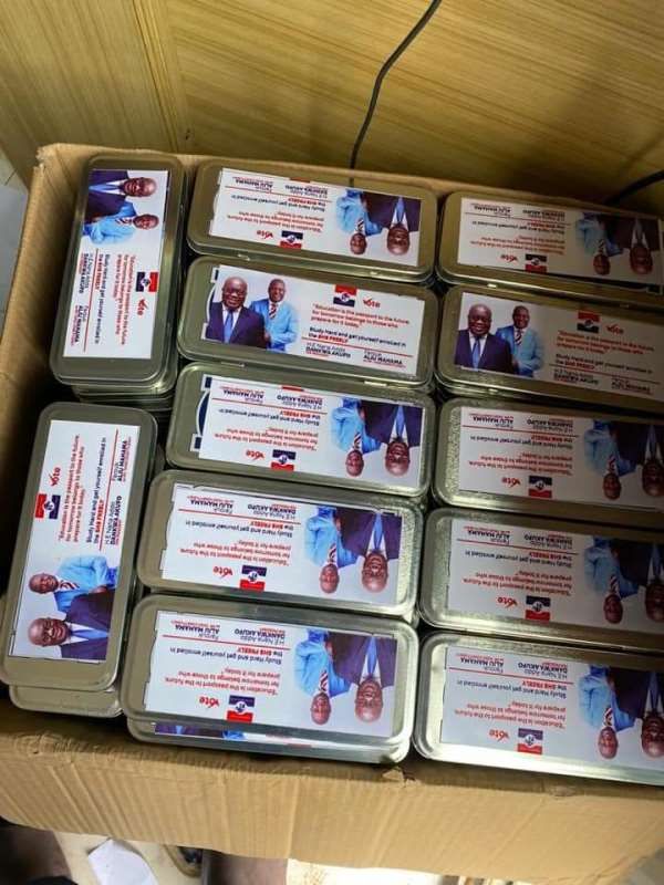Farouk Mahama donates 2,500 mathematical sets to BECE candidates