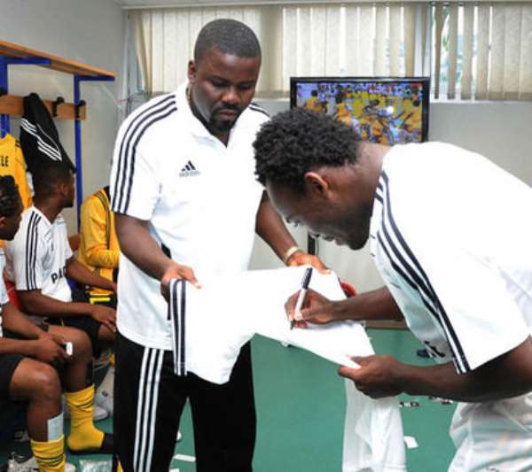 Kuffour, Essien Makes The Sun African Best XI
