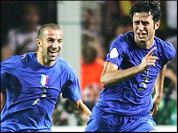 Del Piero (left) and Grosso scored to put Italy into the final
