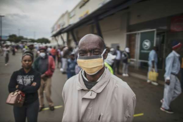 COVID-19 cases top 10 000 in Africa