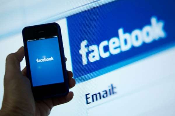 FACEBOOK: Ugandans should sue UCC for ‘privatizing’ access for NRM Party