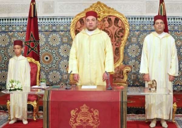 Moroccan king vows to press ahead with reforms