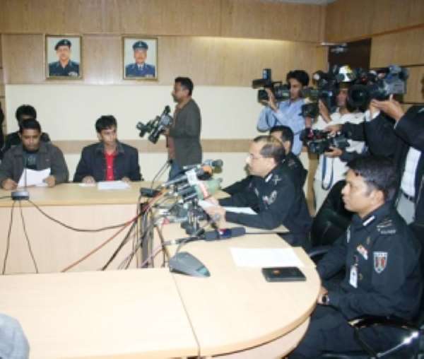 Briefing Hassan Mahmood, director general of the elite Rapid Action Battalion holds a press briefing on Dec. 29, 2009.