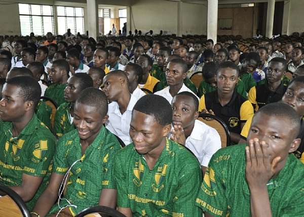 Scholarship programs for high school students in the philippines picture