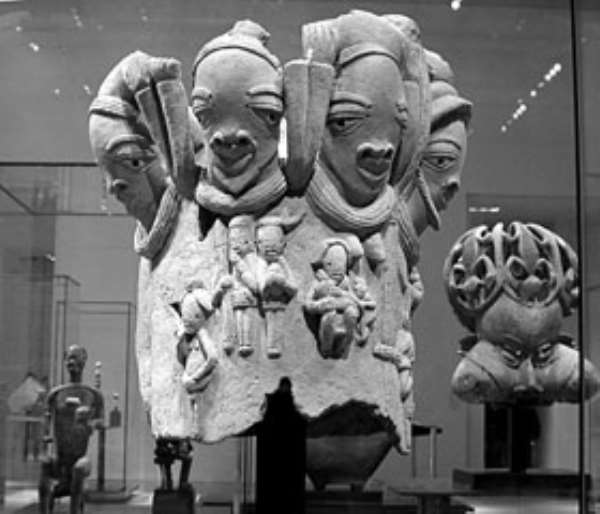 France's return of Egyptian artefacts reawakes repatriation debate