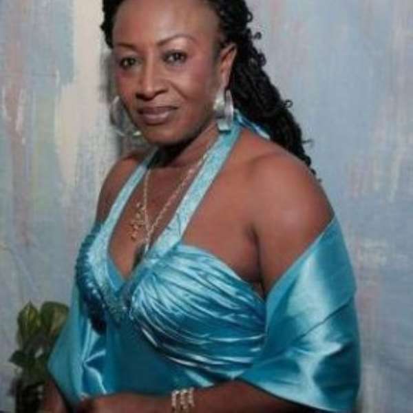 STAR ACTRESS,PATIENCE OZOKWOR A.K.A MAMA G IN MESSY BRAWL@ ABUJA AIRPORT.HOW SHE ASSAULTED TOP BIZMAN INSIDE AIRCRAFT