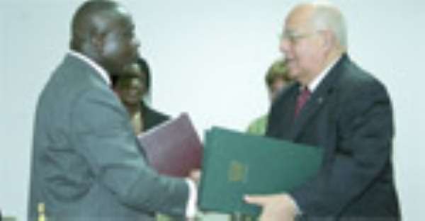 Cuba Gives 200 Medical Brigade