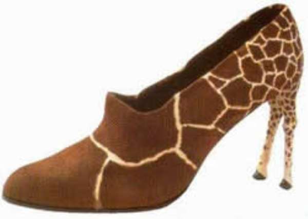 Expatriate woman hits airport security with footwear