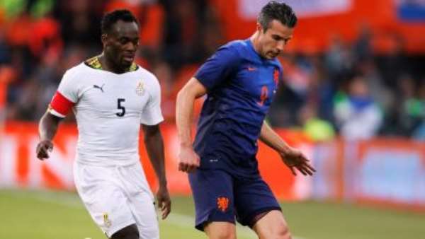 2014 World Cup: Ex-Ghana youth star Issaka hits out at Ghana vice captain Essien for turning his back to the pitch during Holland friendly