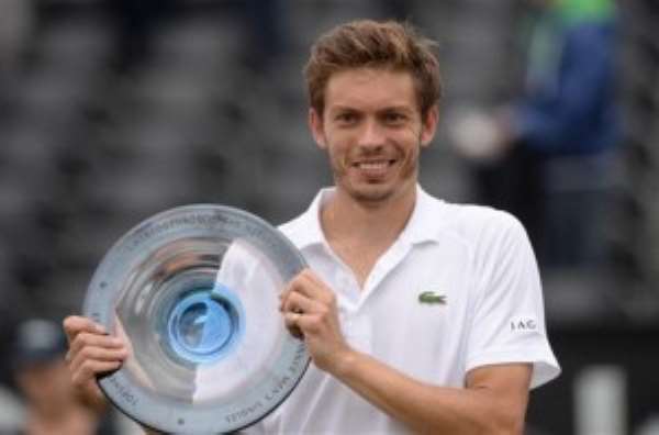 Nicolas-Mahut-300x198