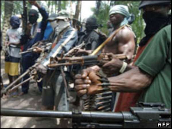 Nigeria militant group ends truce