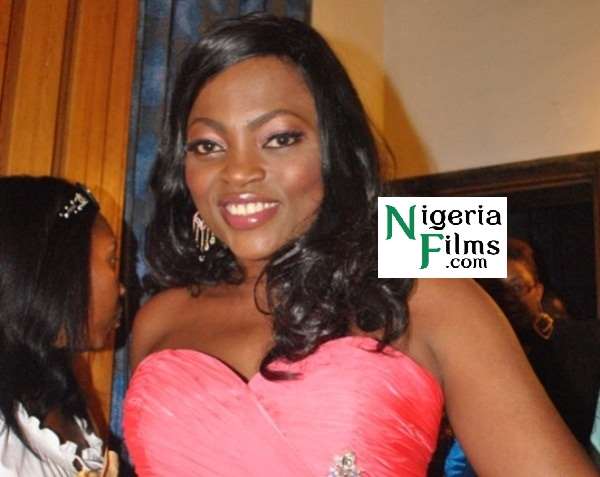 E – X – C – L – U – S – I – V – E Star Actress, Funke Akindele, Sugar Asoegwu Of ‘Blackberry Babes’ In A Hot Fight