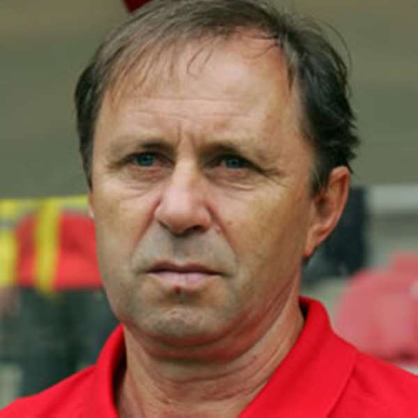 Milovan Rajevac Cannot do ‘Foko’ to Essien & co