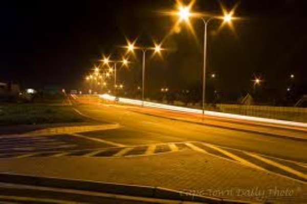 E/R: Malfunctioned street/traffic lights repaired as potholes receive attention