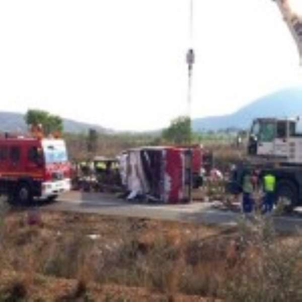Scene of the crash Spain student bus crash ‘kills 14′