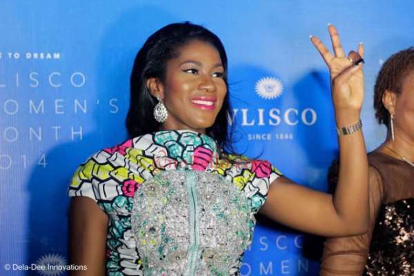 Checkout Stephanie Okereke’s ‘Mon Ami’ Dress At The Vlisco Women’s Month Award